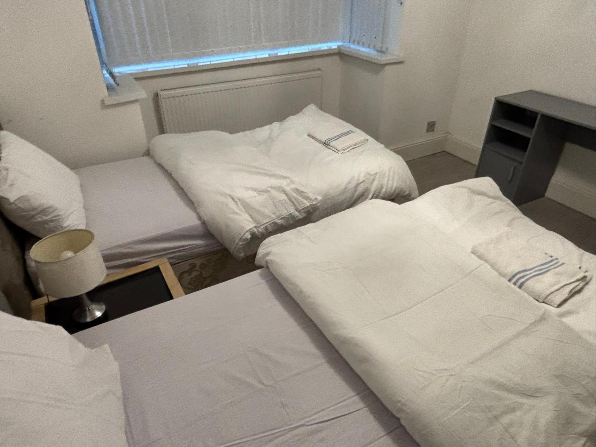 Ehsaan Guest house Birmingham